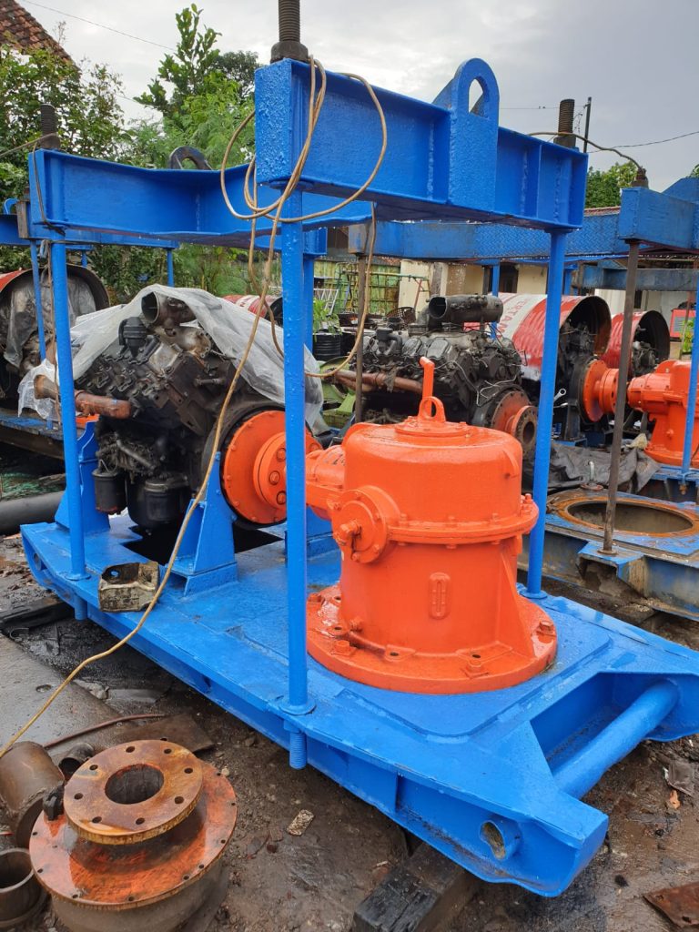 Pompa Air BCP Heavy Rental menyedot genangan di lokasi proyek